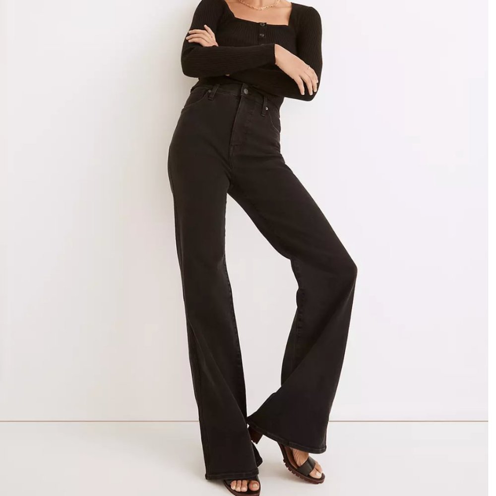 Madewell High-Rise Flare Jeans in Crosson Wash